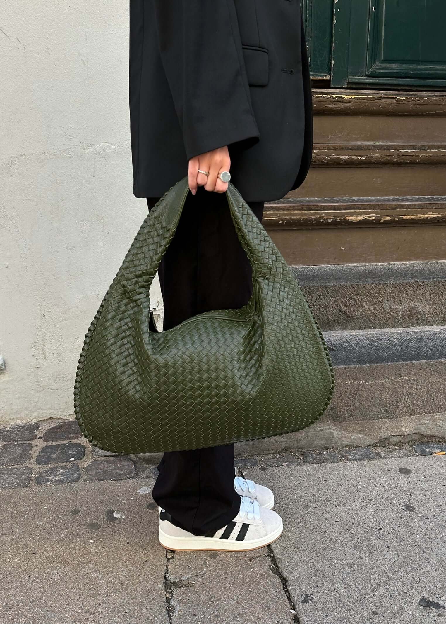 Trina - woven Lattice Shoulder Bag