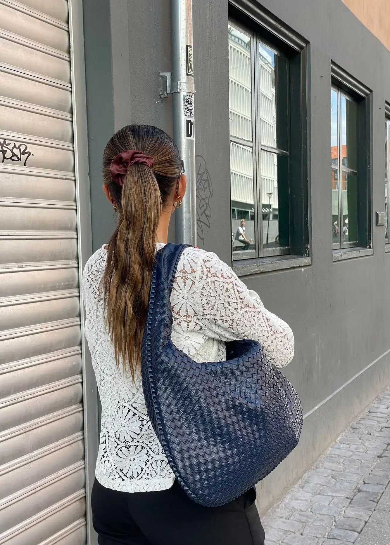 Trina - woven Lattice Shoulder Bag