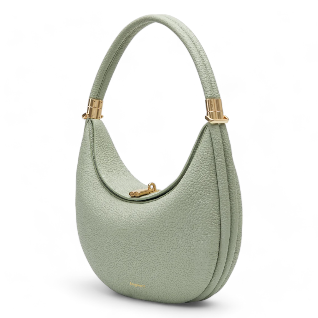 Riley’s Crescent Bag – A Modern Classic for Every Moment