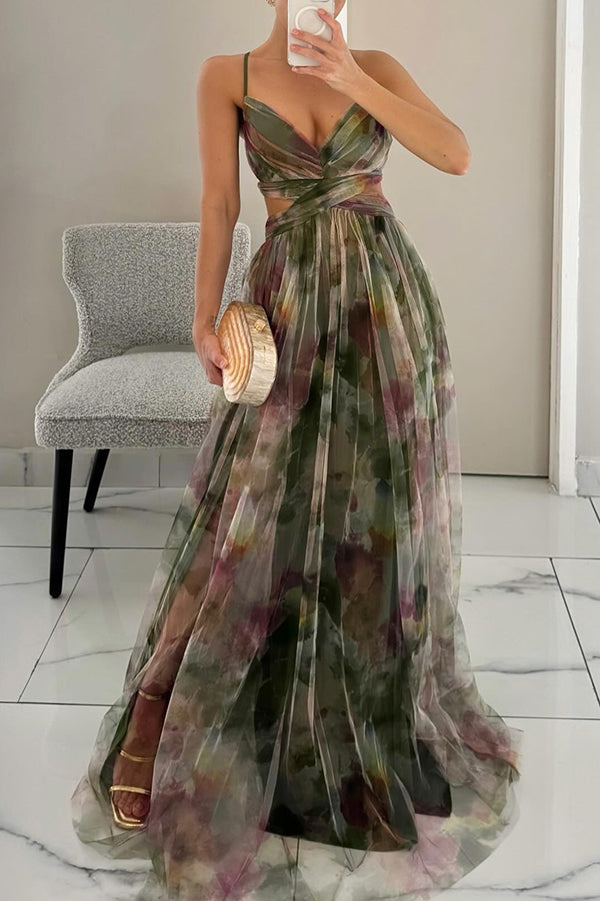 Isla-Rose’s Floral Maxi Dress – A Flowing Beauty for Timeless Elegance