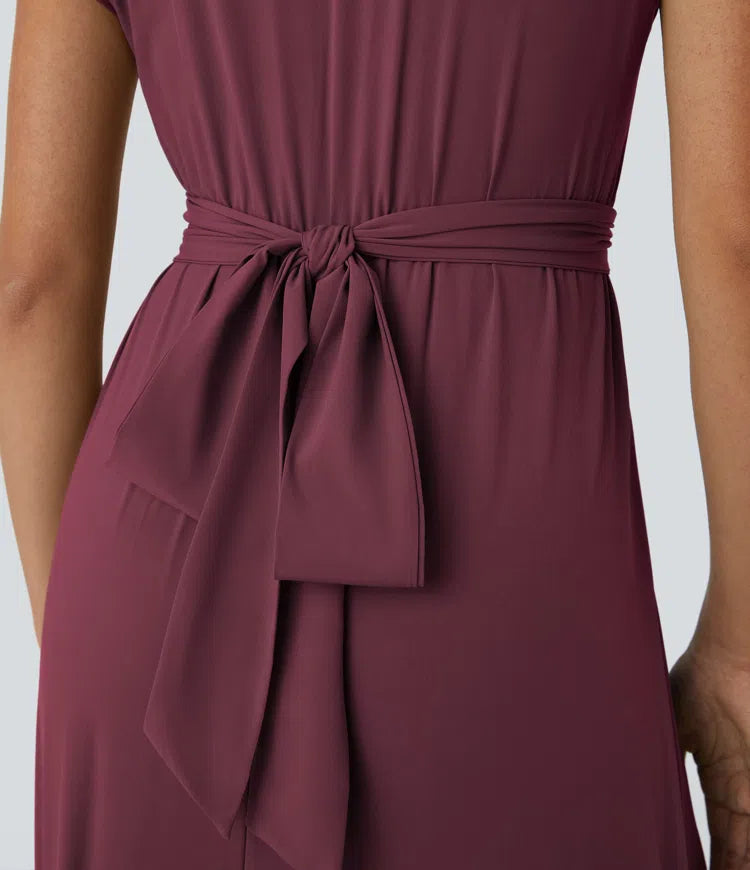 Breezeful™ Kurzärmliges Midi-Freizeitkleid mit V-Ausschnitt, Seitentaschen und Bindeband hinten - schnelltrocknend