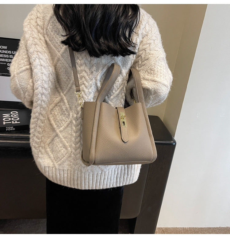 The Florence | Vegan Leather Handbag – Elegance Meets Everyday Function