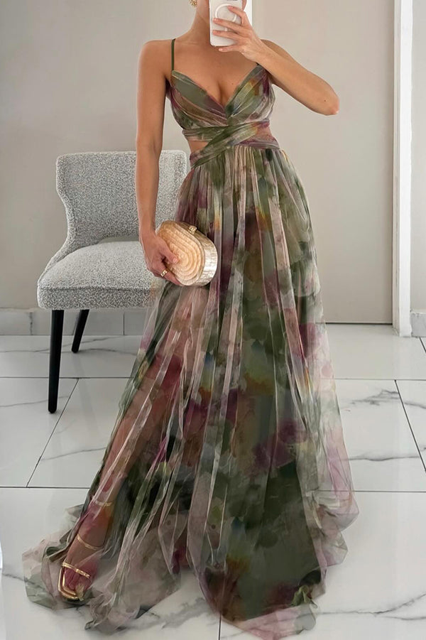 Isla-Rose’s Floral Maxi Dress – A Flowing Beauty for Timeless Elegance