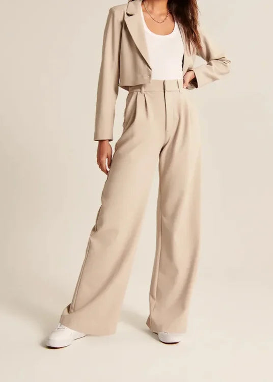 Elisa – Stylish Flared Pants for Every Occasion