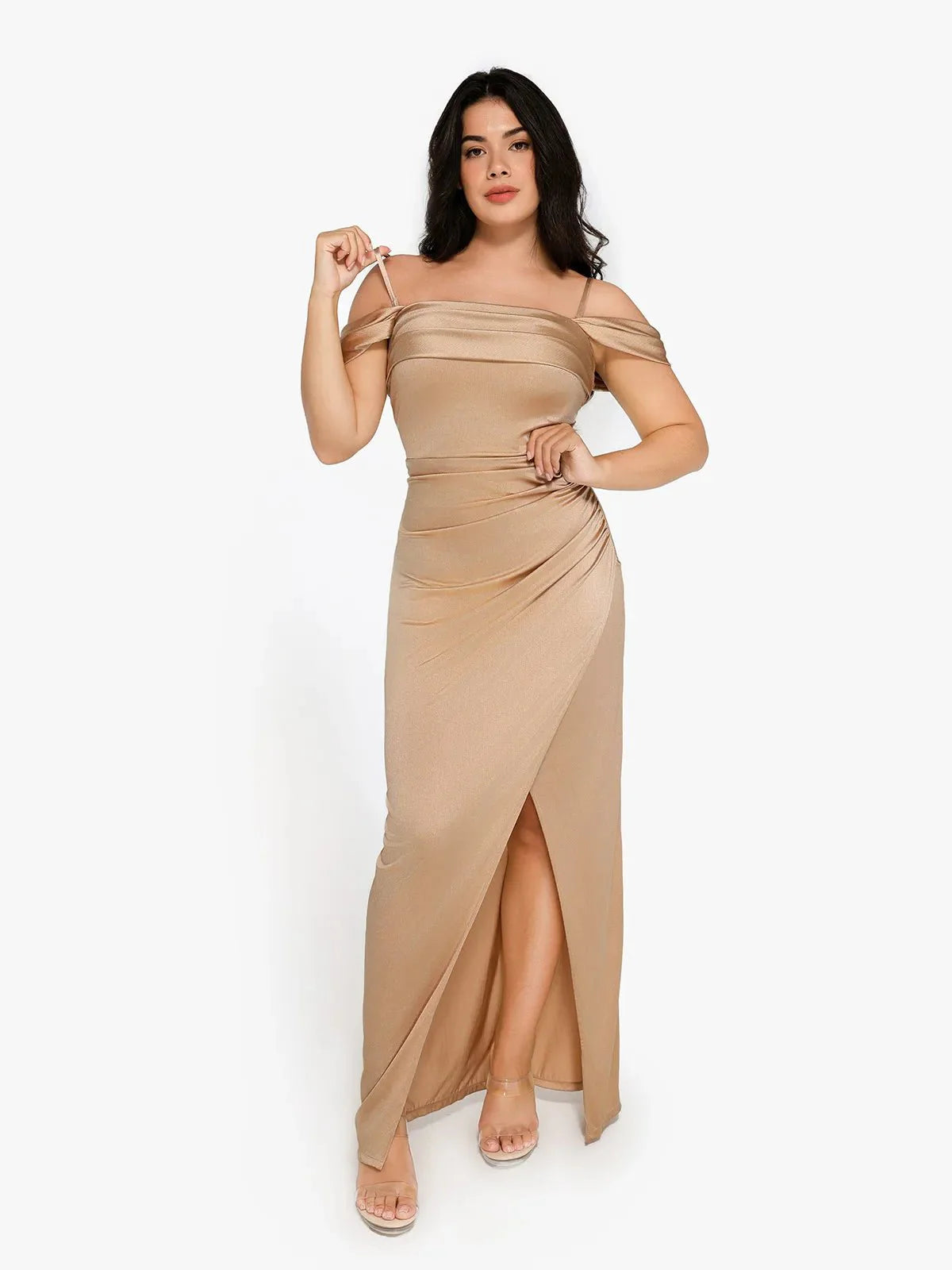 Ava - Robe longue gainante et brillante