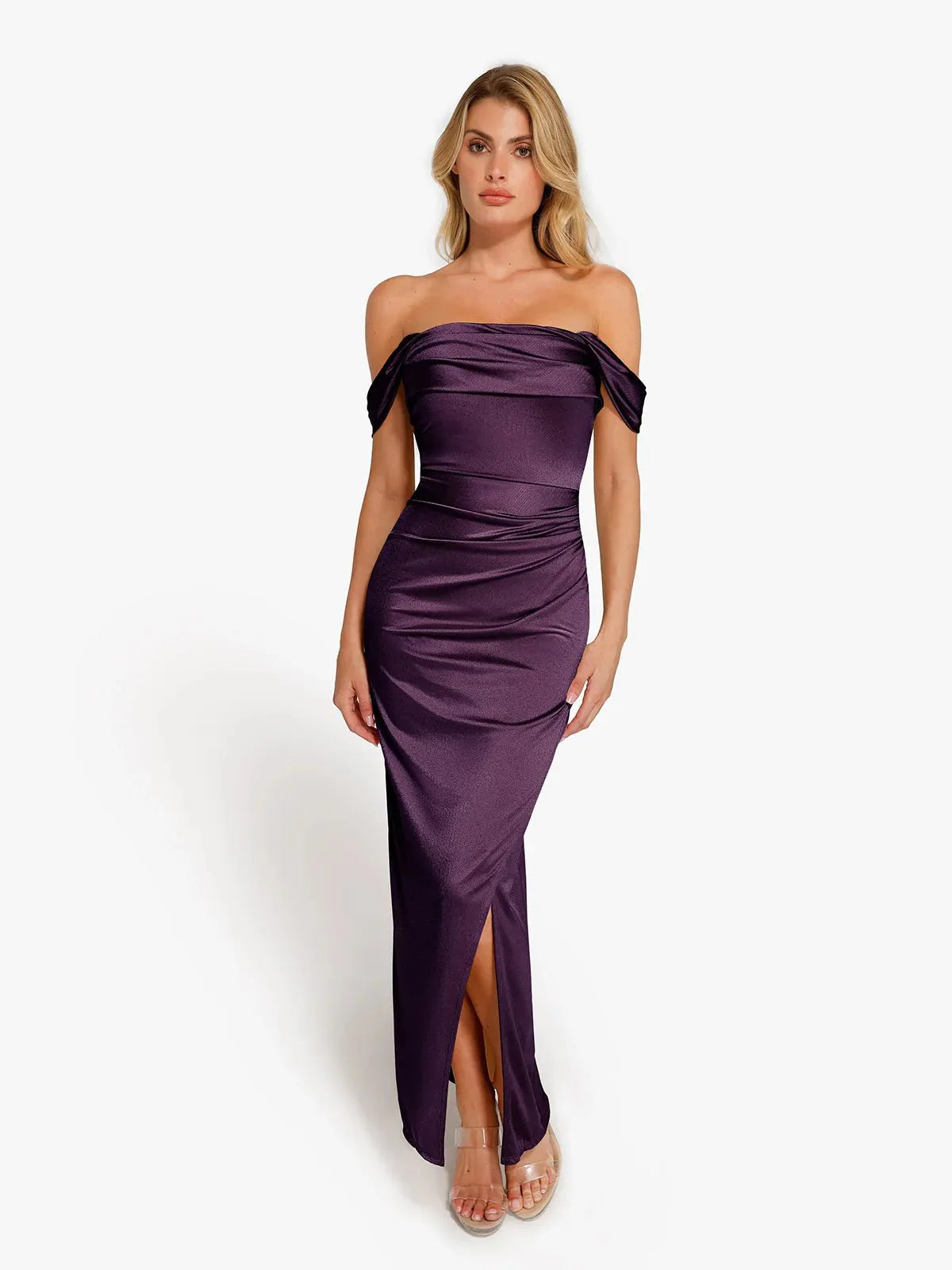 Ava - Robe longue gainante et brillante